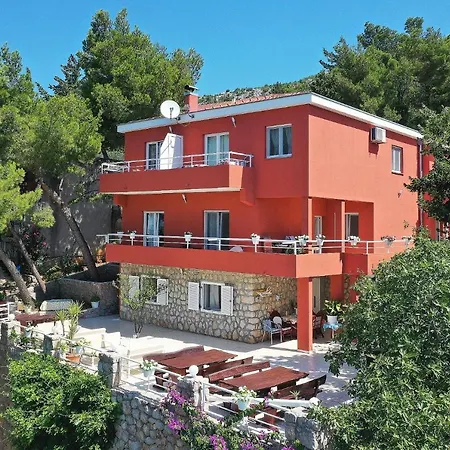Candela Starigrad Paklenica
