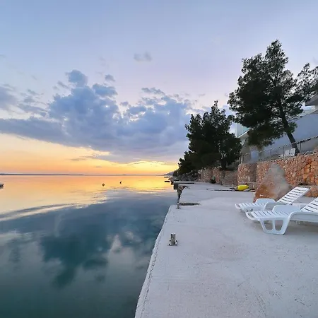 Apartment Candela Starigrad Paklenica
